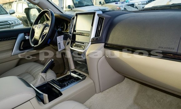 Buy Import Toyota Land Cruiser Black Car in Import - Dubai in Enga Buy Import Toyota Land Cruiser Black Car in Import - Dubai in Enga