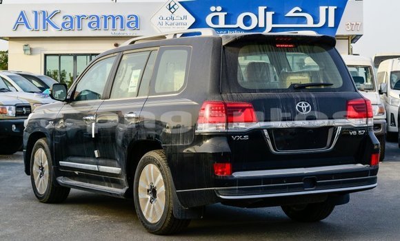 Buy Import Toyota Land Cruiser Black Car in Import - Dubai in Enga Buy Import Toyota Land Cruiser Black Car in Import - Dubai in Enga