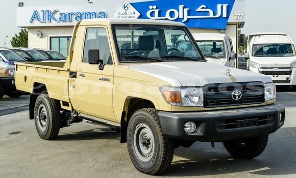 Buy Import Toyota Land Cruiser Beige Car in Import - Dubai in Enga Buy Import Toyota Land Cruiser Beige Car in Import - Dubai in Enga