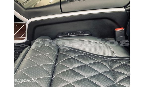 Buy Import Toyota Land Cruiser Black Car in Import - Dubai in Enga Buy Import Toyota Land Cruiser Black Car in Import - Dubai in Enga