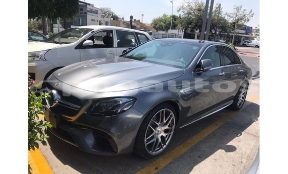 Buy Import Mercedes-Benz 190 Other Car in Import - Dubai in Enga Buy Import Mercedes-Benz 190 Other Car in Import - Dubai in Enga