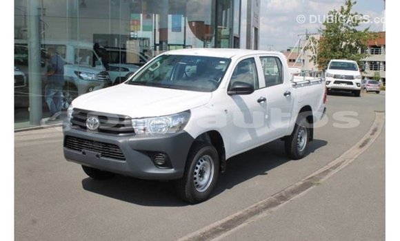 Buy Import Toyota Hilux White Car in Import - Dubai in Enga Buy Import Toyota Hilux White Car in Import - Dubai in Enga
