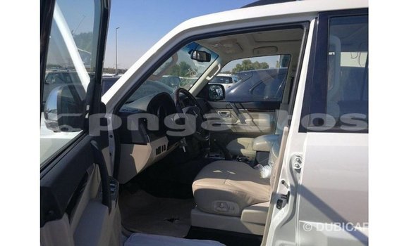Buy Import Mitsubishi Pajero White Car in Import - Dubai in Enga Buy Import Mitsubishi Pajero White Car in Import - Dubai in Enga
