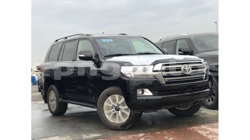 Big with watermark toyota land cruiser enga import dubai 5616