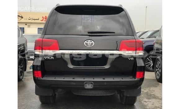 Buy Import Toyota Land Cruiser Black Car in Import - Dubai in Enga Buy Import Toyota Land Cruiser Black Car in Import - Dubai in Enga