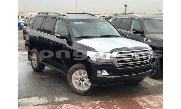 Buy Import Toyota Land Cruiser Black Car in Import - Dubai in Enga Buy Import Toyota Land Cruiser Black Car in Import - Dubai in Enga