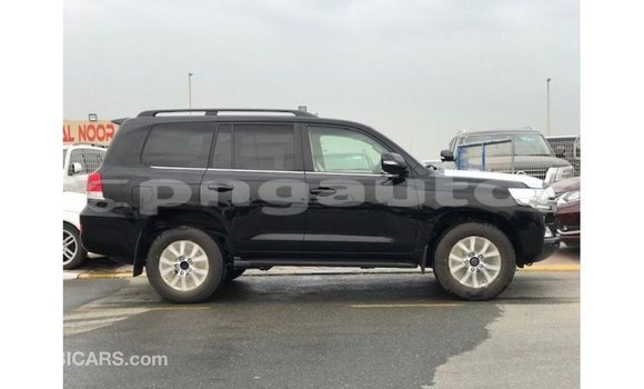 Buy Import Toyota Land Cruiser Black Car in Import - Dubai in Enga Buy Import Toyota Land Cruiser Black Car in Import - Dubai in Enga