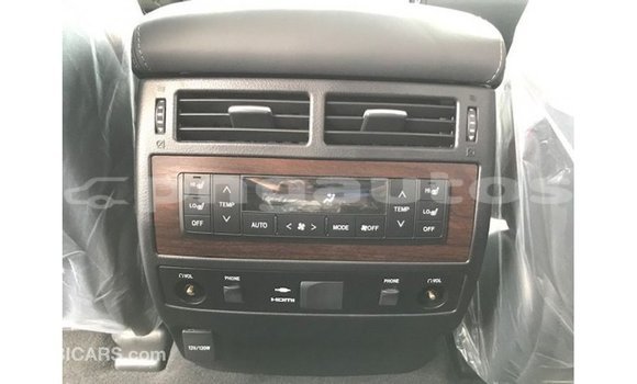 Buy Import Toyota Land Cruiser Black Car in Import - Dubai in Enga Buy Import Toyota Land Cruiser Black Car in Import - Dubai in Enga