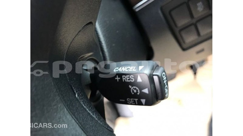 Big with watermark toyota land cruiser enga import dubai 5616