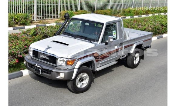 Buy Import Toyota Land Cruiser Other Car in Import - Dubai in Enga Buy Import Toyota Land Cruiser Other Car in Import - Dubai in Enga