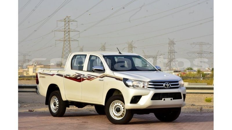Big with watermark toyota hilux enga import dubai 5621