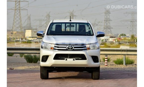 Buy Import Toyota Hilux White Car in Import - Dubai in Enga Buy Import Toyota Hilux White Car in Import - Dubai in Enga