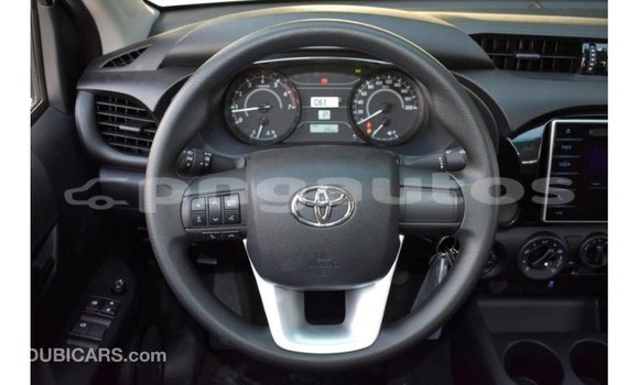 Buy Import Toyota Hilux White Car in Import - Dubai in Enga Buy Import Toyota Hilux White Car in Import - Dubai in Enga