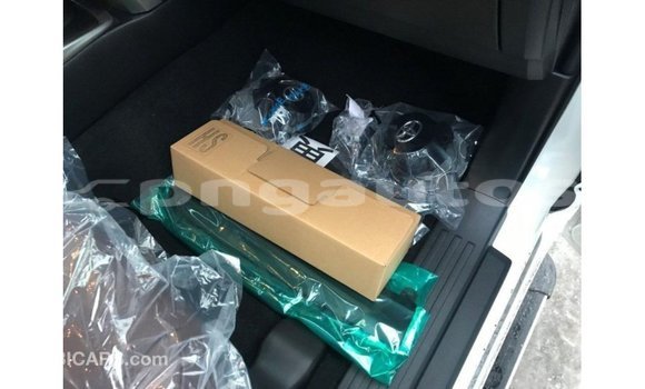 Buy Import Toyota 4Runner White Car in Import - Dubai in Enga Buy Import Toyota 4Runner White Car in Import - Dubai in Enga