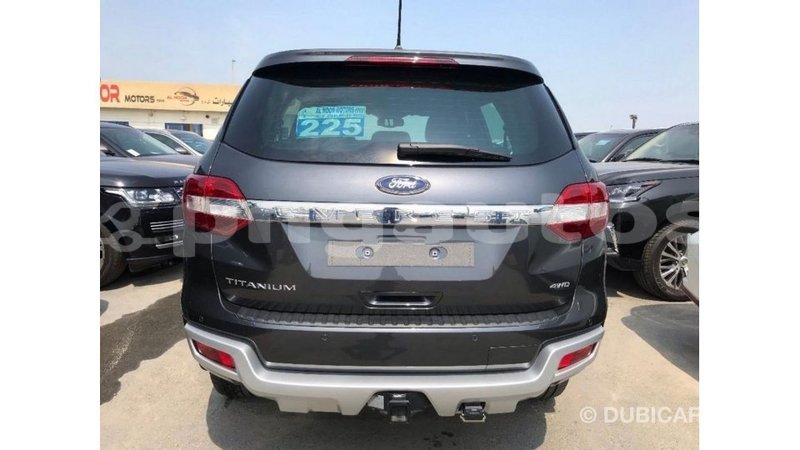 Big with watermark ford ranger enga import dubai 5633