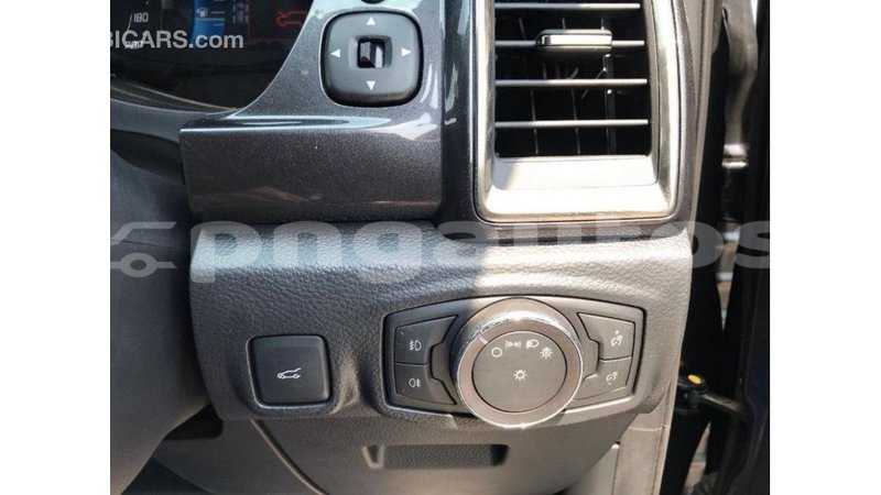 Big with watermark ford ranger enga import dubai 5633