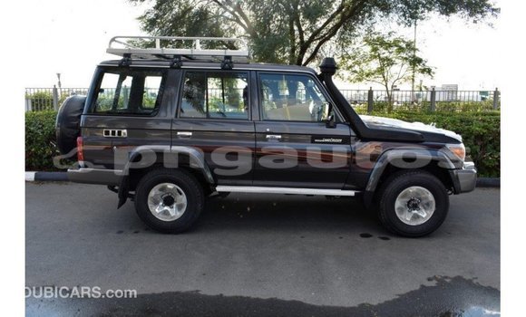 Buy Import Toyota Land Cruiser Other Car in Import - Dubai in Enga Buy Import Toyota Land Cruiser Other Car in Import - Dubai in Enga