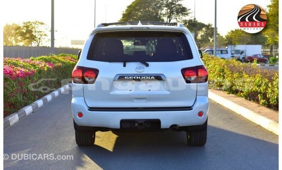 Buy Import Toyota Sequoia White Car in Import - Dubai in Enga Buy Import Toyota Sequoia White Car in Import - Dubai in Enga