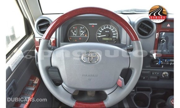 Buy Import Toyota Land Cruiser Other Car in Import - Dubai in Enga Buy Import Toyota Land Cruiser Other Car in Import - Dubai in Enga