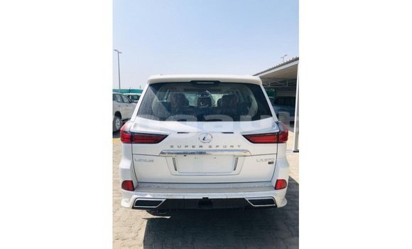 Buy Import Lexus LX White Car in Import - Dubai in Enga Buy Import Lexus LX White Car in Import - Dubai in Enga