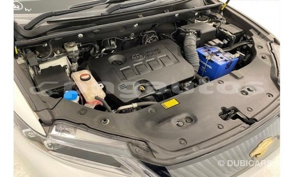 Buy Import Toyota Harrier White Car in Import - Dubai in Enga Buy Import Toyota Harrier White Car in Import - Dubai in Enga