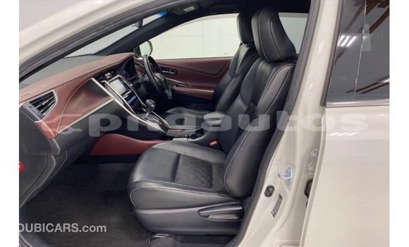 Buy Import Toyota Harrier White Car in Import - Dubai in Enga Buy Import Toyota Harrier White Car in Import - Dubai in Enga