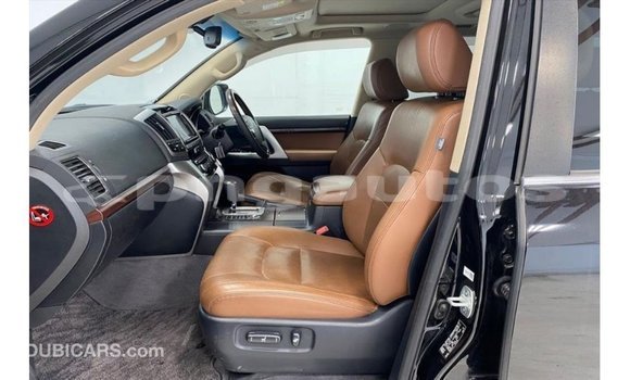 Buy Import Toyota Land Cruiser Black Car in Import - Dubai in Enga Buy Import Toyota Land Cruiser Black Car in Import - Dubai in Enga
