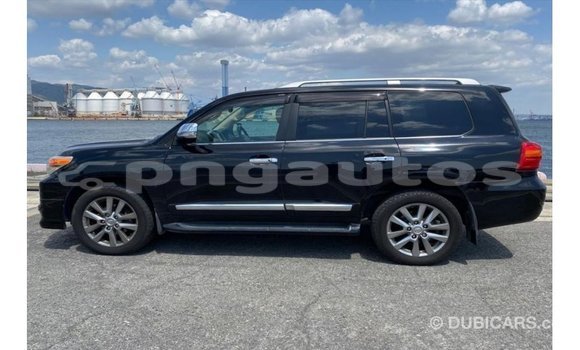 Buy Import Toyota Land Cruiser Black Car in Import - Dubai in Enga Buy Import Toyota Land Cruiser Black Car in Import - Dubai in Enga