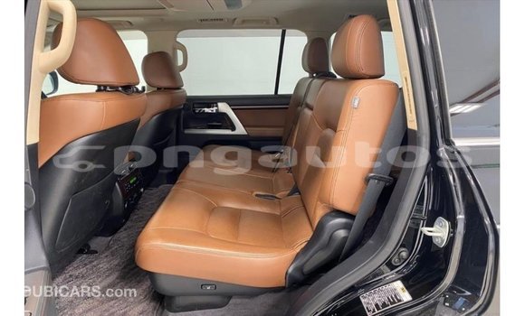 Buy Import Toyota Land Cruiser Black Car in Import - Dubai in Enga Buy Import Toyota Land Cruiser Black Car in Import - Dubai in Enga