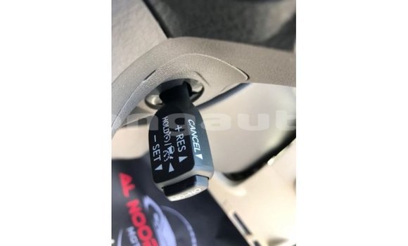 Buy Import Toyota Prado White Car in Import - Dubai in Enga Buy Import Toyota Prado White Car in Import - Dubai in Enga