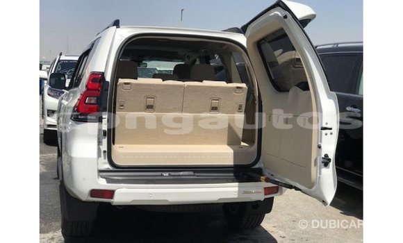 Buy Import Toyota Prado White Car in Import - Dubai in Enga Buy Import Toyota Prado White Car in Import - Dubai in Enga