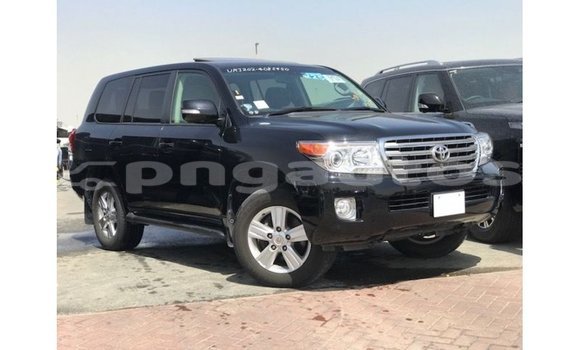 Buy Import Toyota Land Cruiser Black Car in Import - Dubai in Enga Buy Import Toyota Land Cruiser Black Car in Import - Dubai in Enga