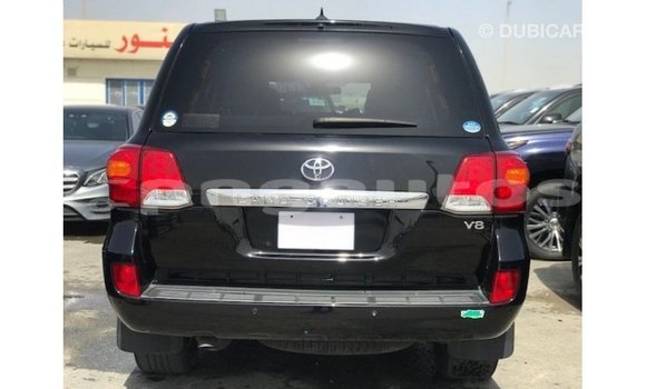 Buy Import Toyota Land Cruiser Black Car in Import - Dubai in Enga Buy Import Toyota Land Cruiser Black Car in Import - Dubai in Enga