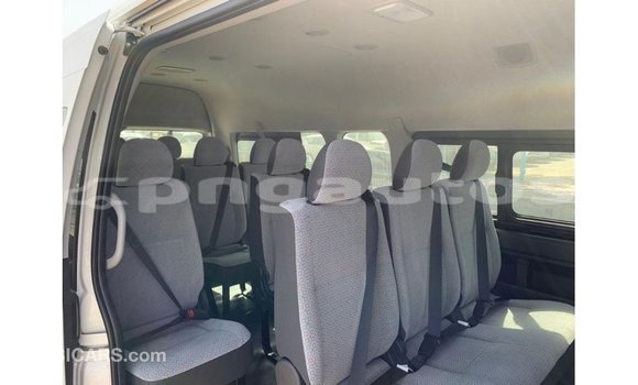 Buy Import Toyota Hiace White Car in Import - Dubai in Enga Buy Import Toyota Hiace White Car in Import - Dubai in Enga
