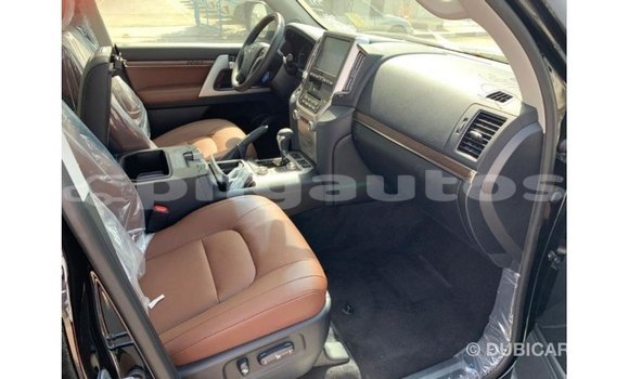 Buy Import Toyota Land Cruiser Black Car in Import - Dubai in Enga Buy Import Toyota Land Cruiser Black Car in Import - Dubai in Enga
