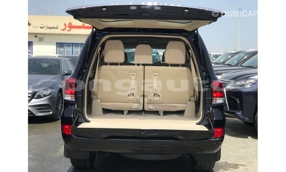Buy Import Toyota Land Cruiser Black Car in Import - Dubai in Enga Buy Import Toyota Land Cruiser Black Car in Import - Dubai in Enga