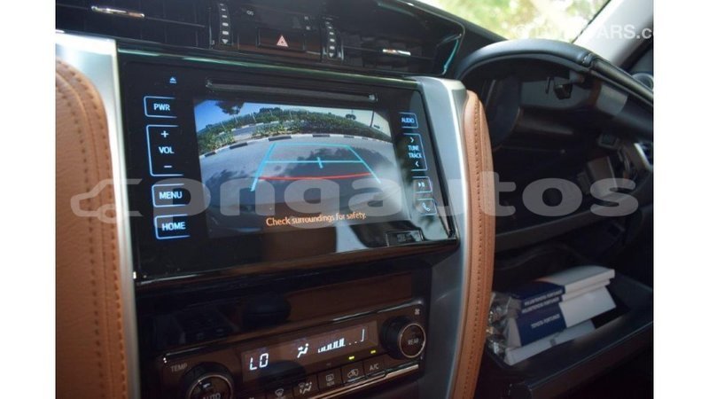 Big with watermark toyota fortuner enga import dubai 5659