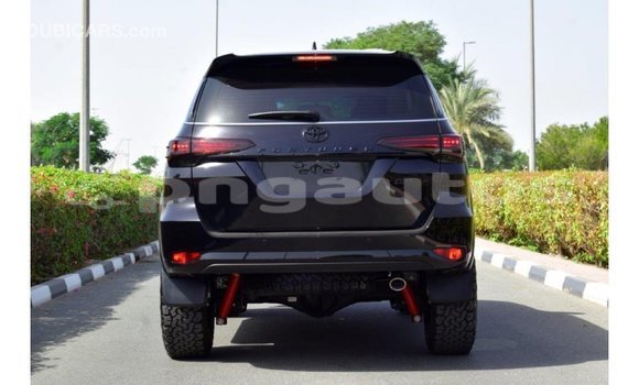 Buy Import Toyota Fortuner Black Car in Import - Dubai in Enga Buy Import Toyota Fortuner Black Car in Import - Dubai in Enga
