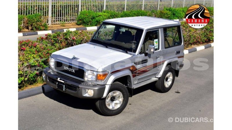 Big with watermark toyota land cruiser enga import dubai 5660