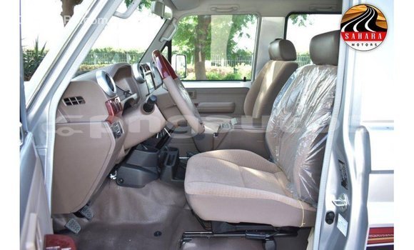 Buy Import Toyota Land Cruiser Other Car in Import - Dubai in Enga Buy Import Toyota Land Cruiser Other Car in Import - Dubai in Enga