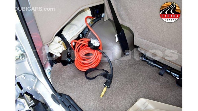 Big with watermark toyota land cruiser enga import dubai 5660