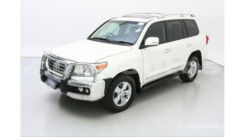 Big with watermark toyota land cruiser enga import dubai 5677