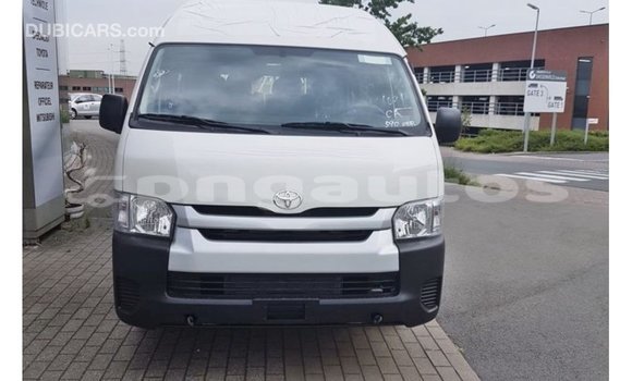 Buy Import Toyota Hiace White Car in Import - Dubai in Enga Buy Import Toyota Hiace White Car in Import - Dubai in Enga
