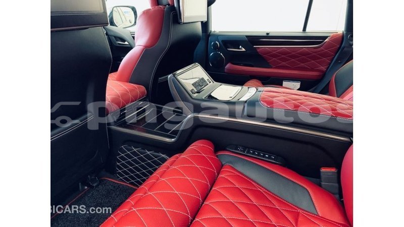 Big with watermark lexus lx enga import dubai 5693