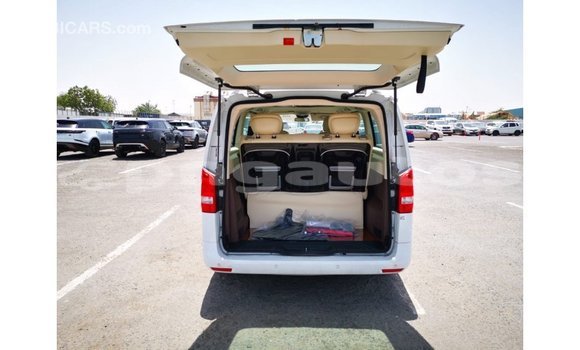 Buy Import Mercedes-Benz Vito White Car in Import - Dubai in Enga Buy Import Mercedes-Benz Vito White Car in Import - Dubai in Enga