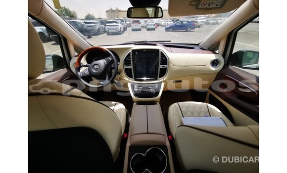 Buy Import Mercedes-Benz Vito White Car in Import - Dubai in Enga Buy Import Mercedes-Benz Vito White Car in Import - Dubai in Enga