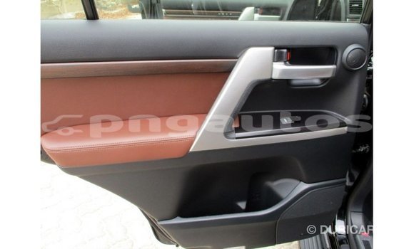 Buy Import Toyota Land Cruiser Black Car in Import - Dubai in Enga Buy Import Toyota Land Cruiser Black Car in Import - Dubai in Enga