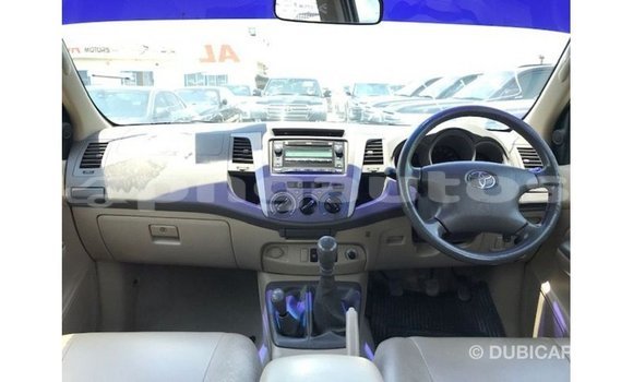 Buy Import Toyota Hilux Other Car in Import - Dubai in Enga Buy Import Toyota Hilux Other Car in Import - Dubai in Enga