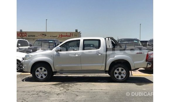Buy Import Toyota Hilux Other Car in Import - Dubai in Enga Buy Import Toyota Hilux Other Car in Import - Dubai in Enga