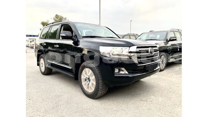 Big with watermark toyota land cruiser enga import dubai 5711